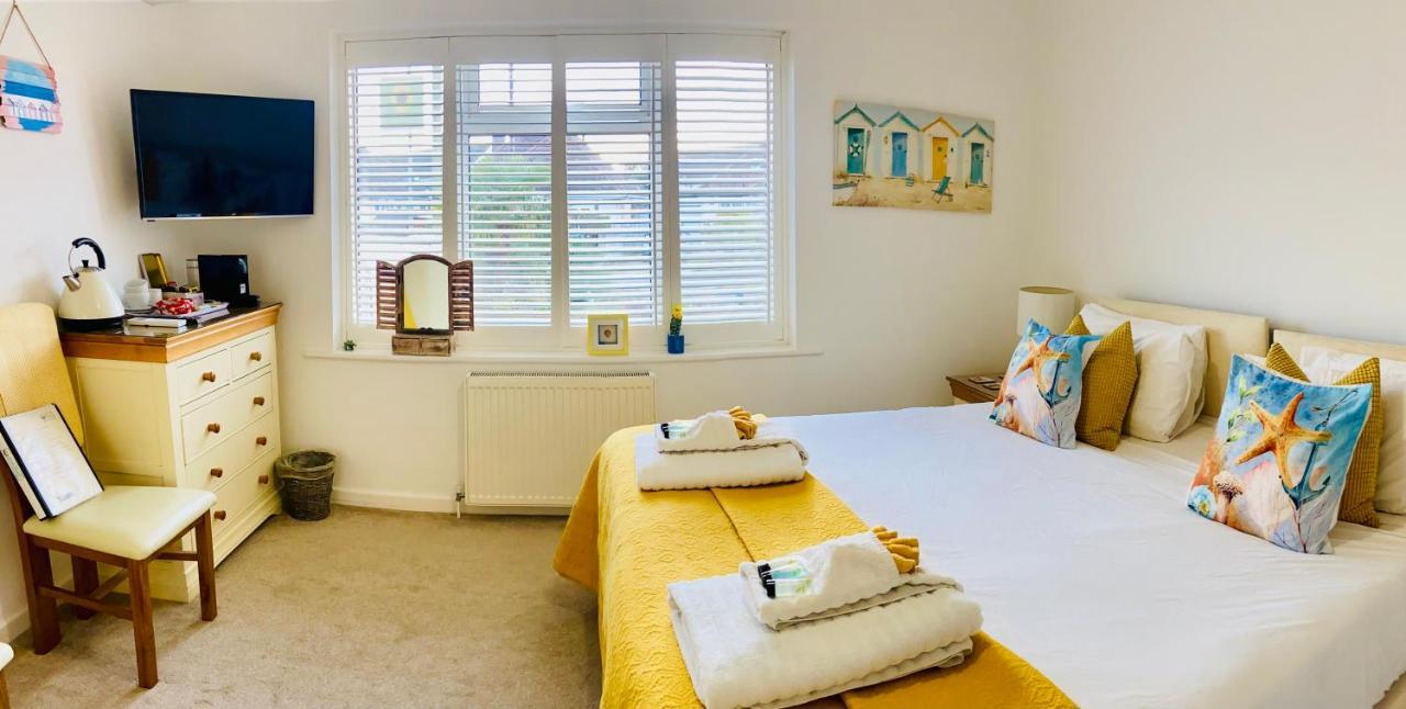 קרייסטצ'רץ' Avon Beach Bed & Breakfast מראה חיצוני תמונה