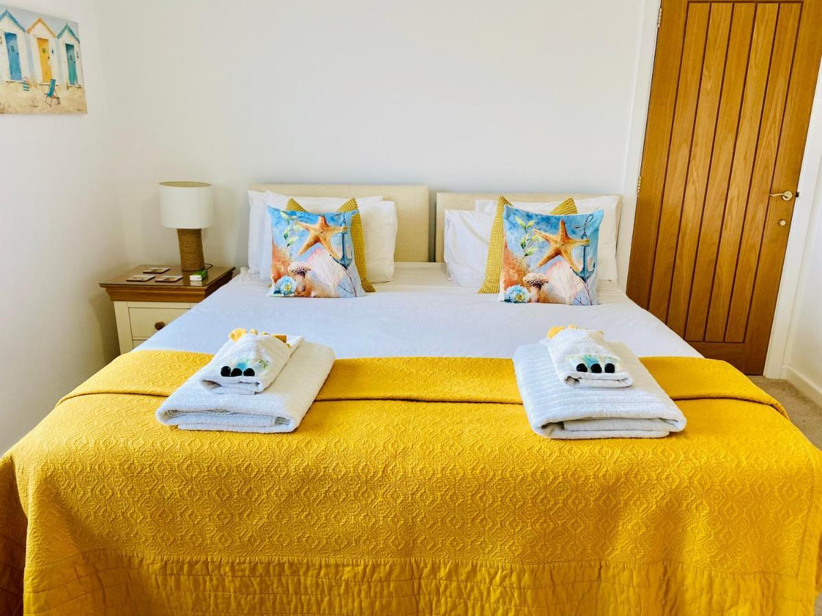 קרייסטצ'רץ' Avon Beach Bed & Breakfast מראה חיצוני תמונה